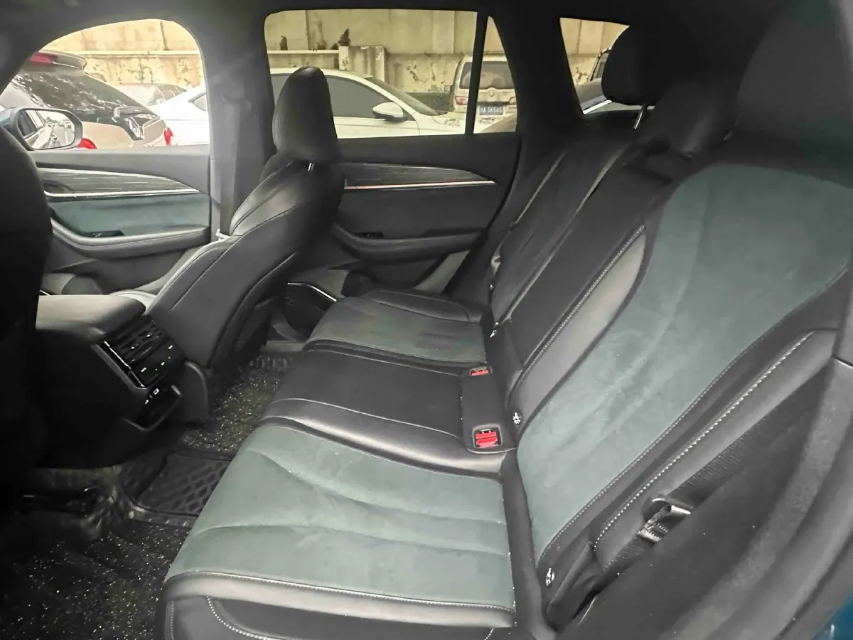 2023 Geely Monjaro 2.0T 238HP L4 8AT,autocango,china used car exporter,china ev exporter,chinese used car exporter,chinese used ev exporter