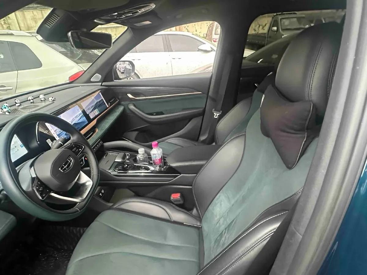 2023 Geely Monjaro 2.0T 238HP L4 8AT,autocango,china used car exporter,china ev exporter,chinese used car exporter,chinese used ev exporter