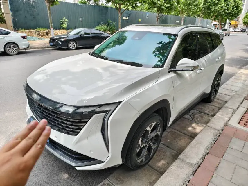 2023 Geely StarRay 1.5T 181HP L4 7DCT,autocango,china used car exporter,china ev exporter,chinese used car exporter,chinese used ev exporter
