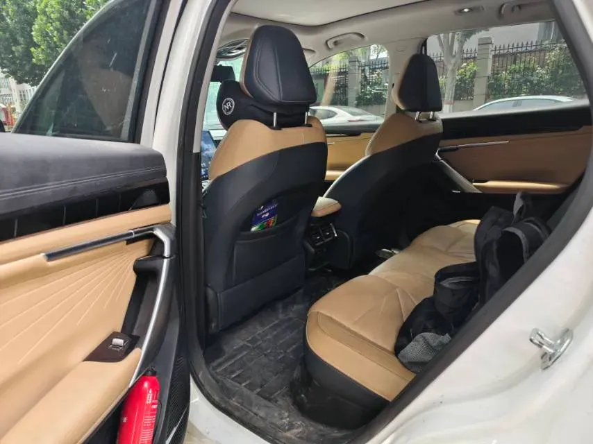 2023 Geely StarRay 1.5T 181HP L4 7DCT,autocango,china used car exporter,china ev exporter,chinese used car exporter,chinese used ev exporter