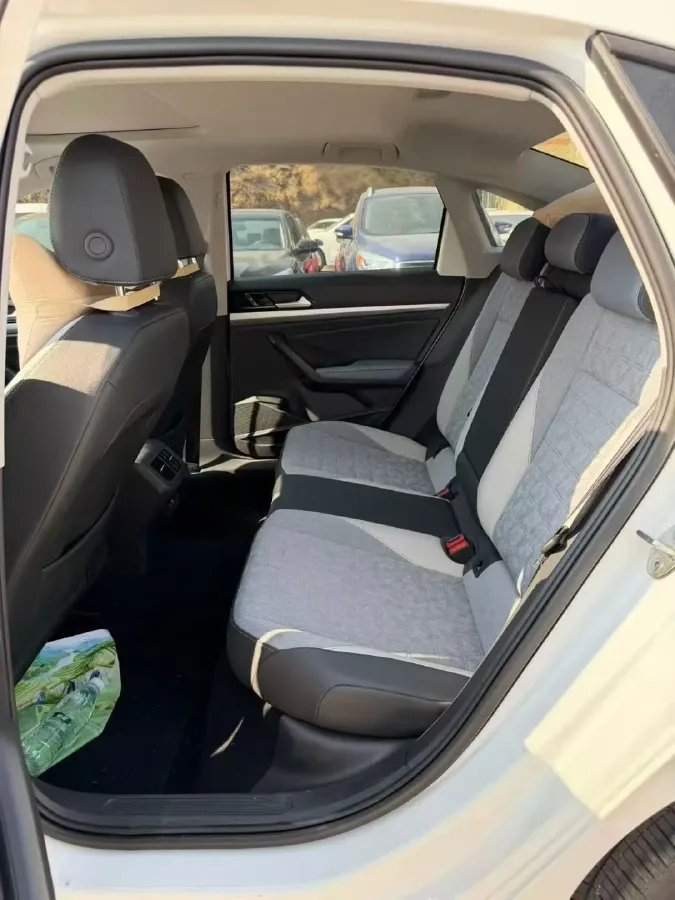 2023 Volkswagen Lavida 1.5T 160HP L4 7DCT,autocango,china used car exporter,china ev exporter,chinese used car exporter,chinese used ev exporter