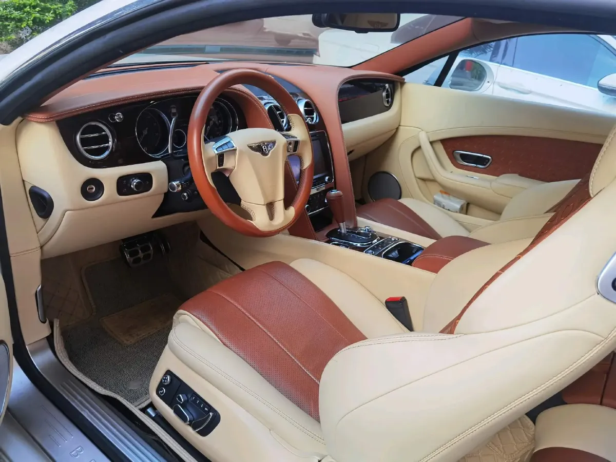 2017 Bentley Continental 4.0T 507HP V8 8AT,autocango,china used car exporter,china ev exporter,chinese used car exporter,chinese used ev exporter