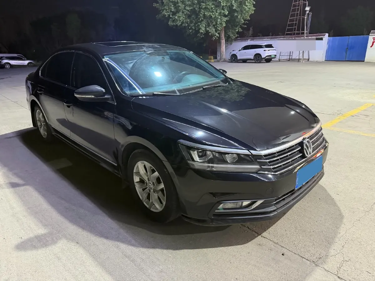 2016 Volkswagen Passat 1.8T 180HP L4 7DCT,autocango,china used car exporter,china ev exporter,chinese used car exporter,chinese used ev exporter