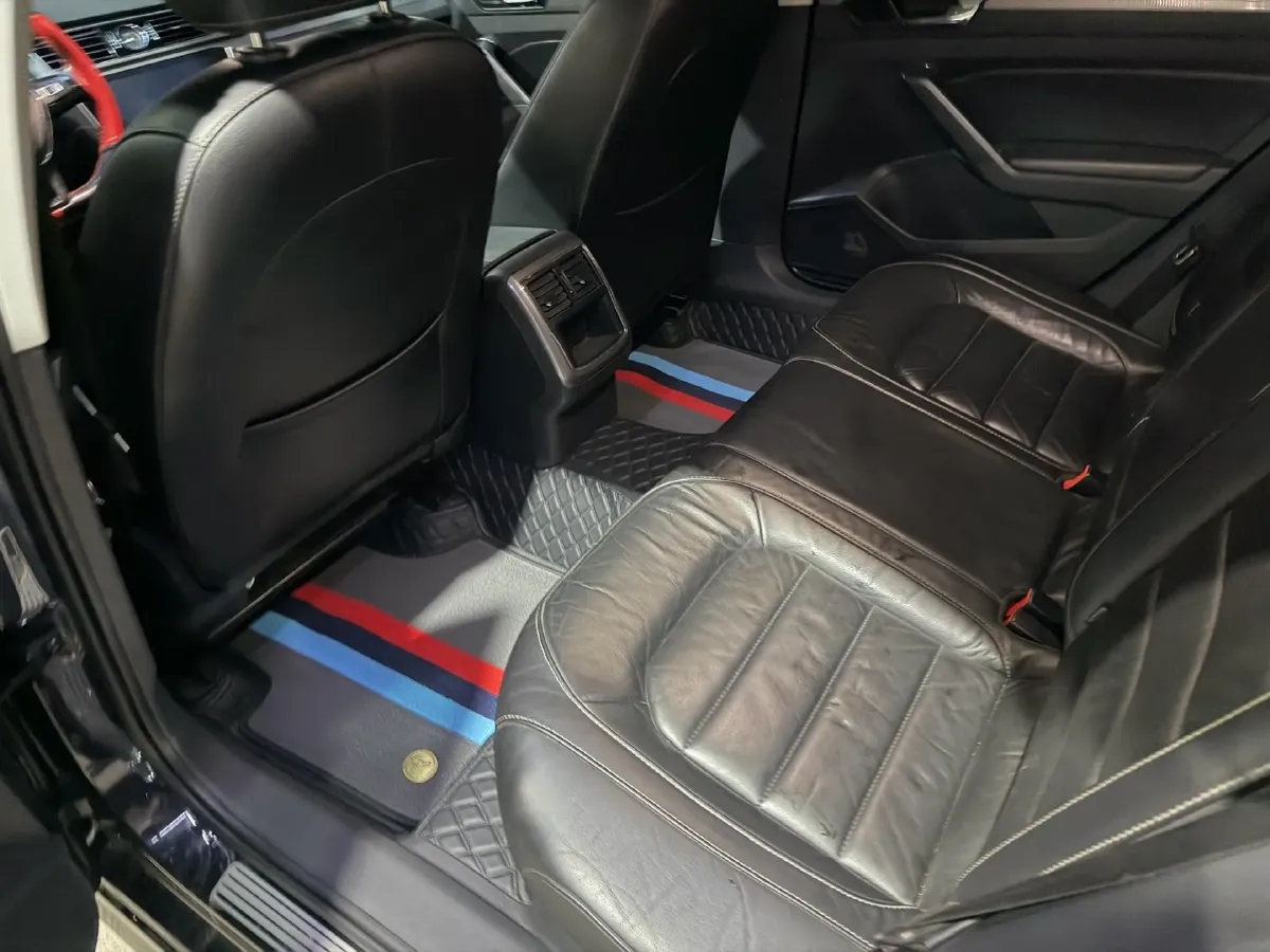 2016 Volkswagen Passat 1.8T 180HP L4 7DCT,autocango,china used car exporter,china ev exporter,chinese used car exporter,chinese used ev exporter
