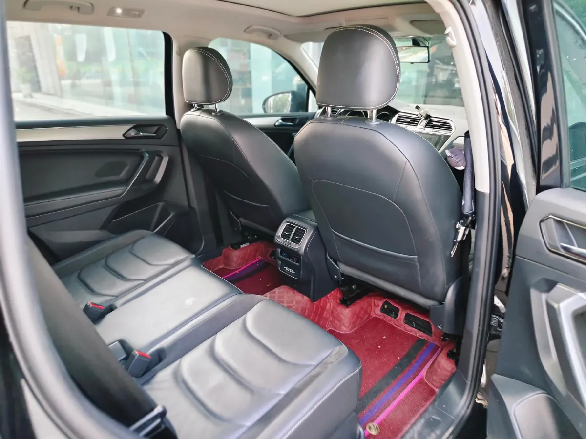2021 Volkswagen Tiguan L 1.4T 150HP L4 7DCT,autocango,china used car exporter,china ev exporter,chinese used car exporter,chinese used ev exporter