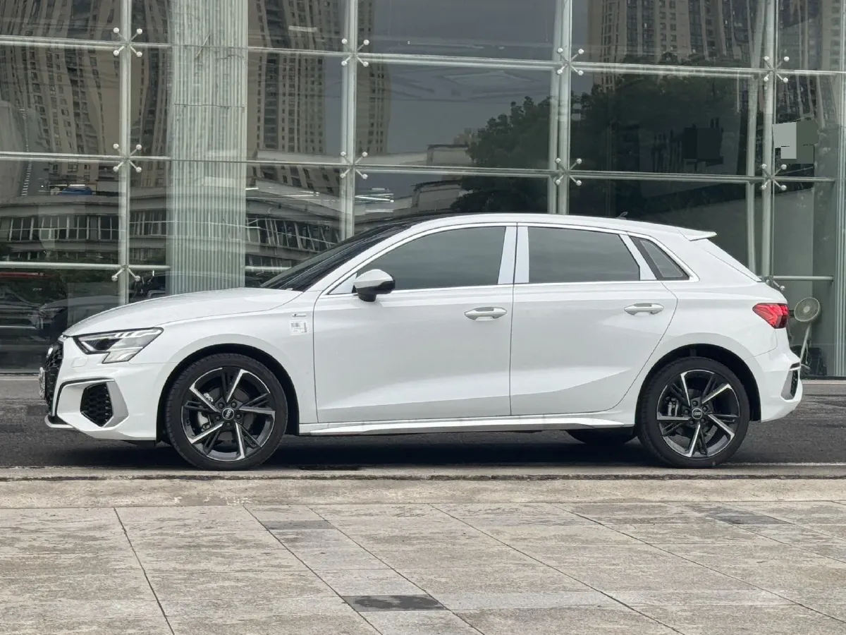 2024 Audi A3 1.4T 150HP L4 7DCT,autocango,china used car exporter,china ev exporter,chinese used car exporter,chinese used ev exporter