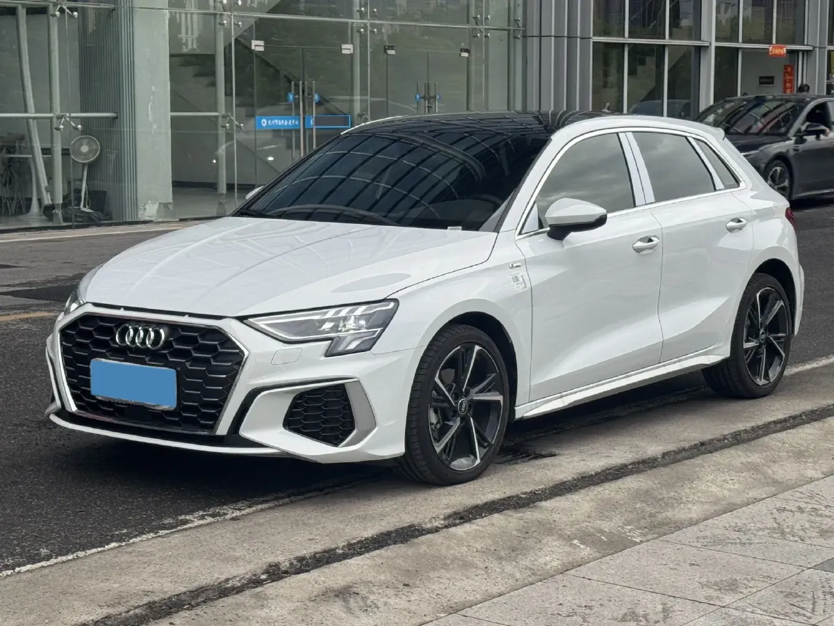 2024 Audi A3 1.4T 150HP L4 7DCT,autocango,china used car exporter,china ev exporter,chinese used car exporter,chinese used ev exporter