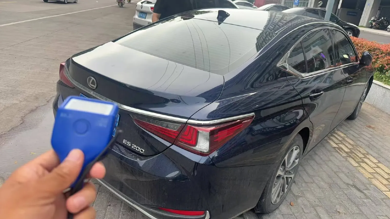 2023 Lexus ES 2.0L 173HP L4 CVT,autocango,china used car exporter,china ev exporter,chinese used car exporter,chinese used ev exporter