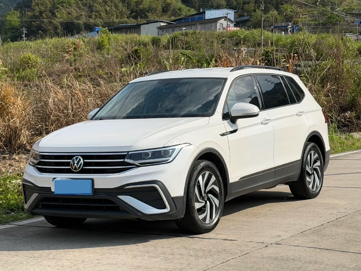 2022 MAXUS DaJia 5 BEV 70KWH,autocango,china used car exporter,china ev exporter,chinese used car exporter,chinese used ev exporter
