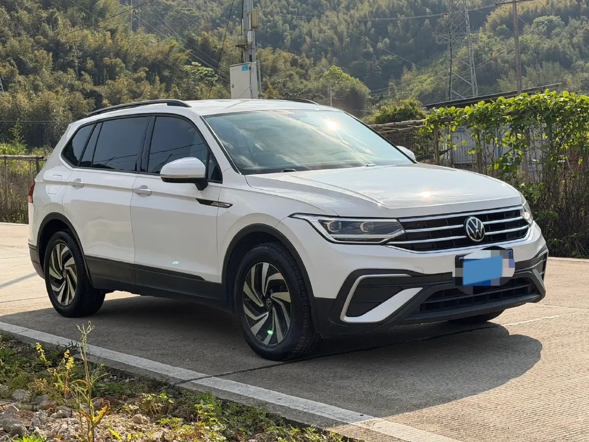 2022 MAXUS DaJia 5 BEV 70KWH,autocango,china used car exporter,china ev exporter,chinese used car exporter,chinese used ev exporter