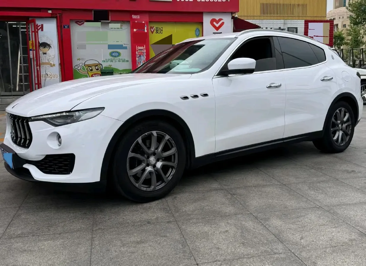 2019 Maserati Levante 3.0T 350HP V6 8AT,autocango,china used car exporter,china ev exporter,chinese used car exporter,chinese used ev exporter