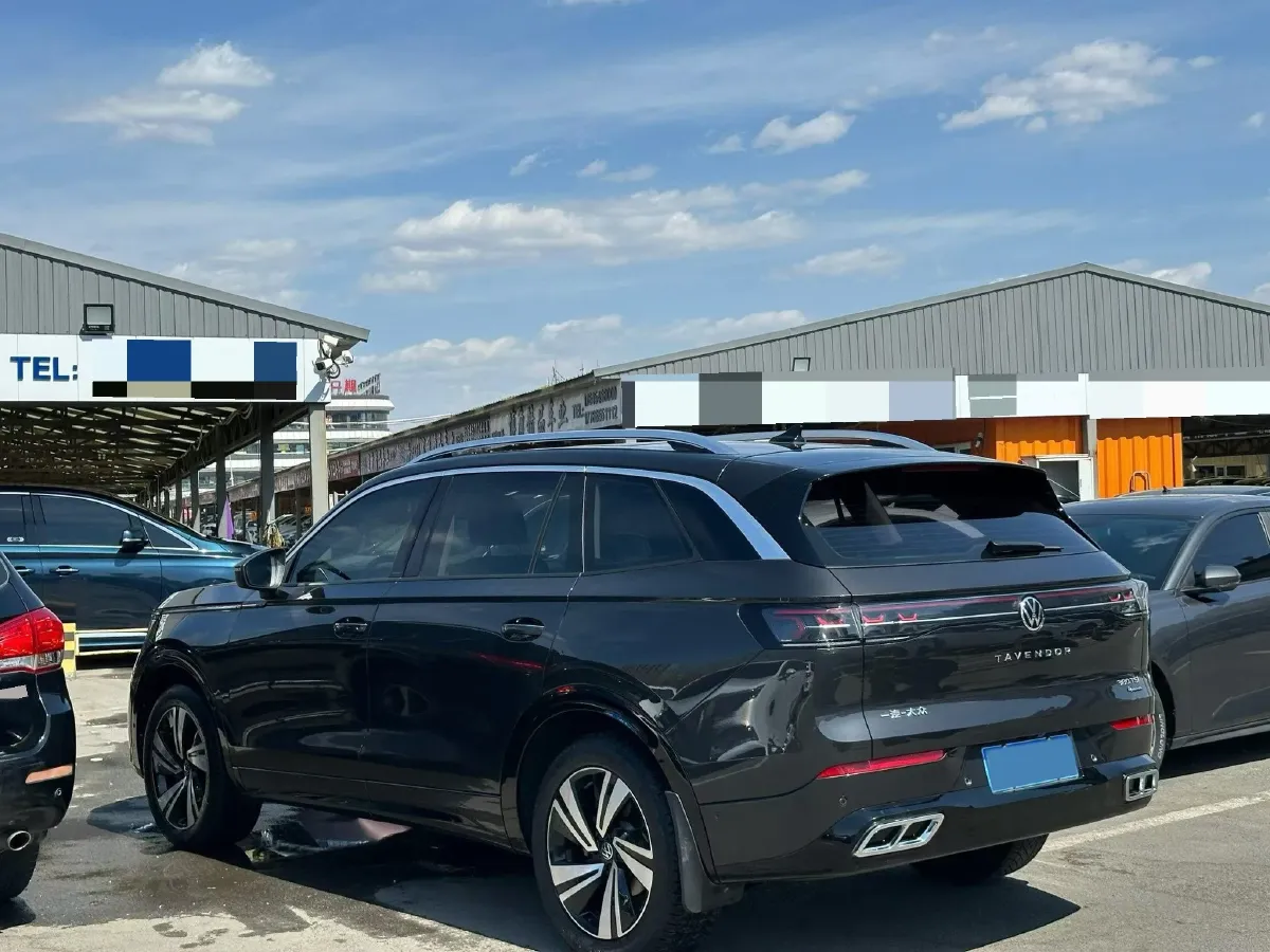 2024 Volkswagen Tavendor 2.0T 220HP L4 7DCT,autocango,china used car exporter,china ev exporter,chinese used car exporter,chinese used ev exporter