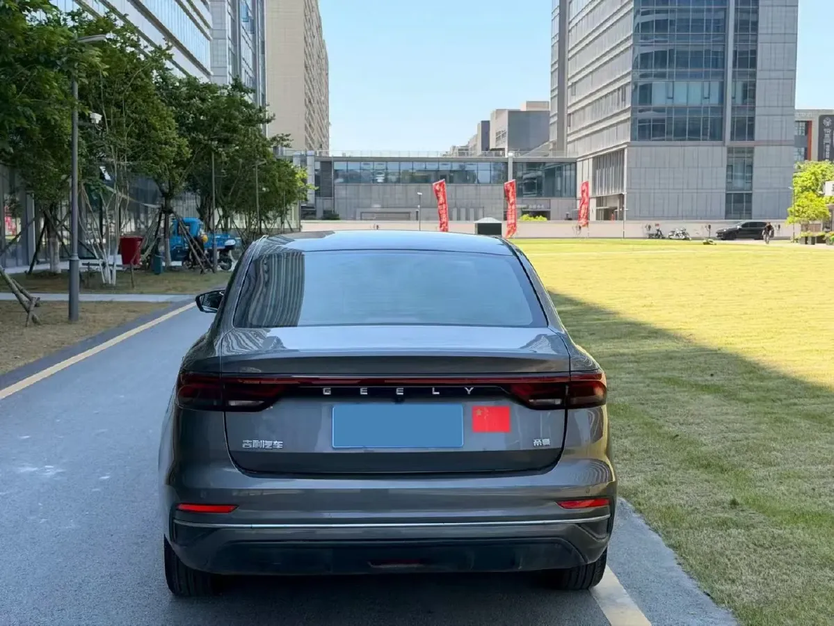 2022 Geely Emgrand 1.5L 114HP L4 CVT,autocango,china used car exporter,china ev exporter,chinese used car exporter,chinese used ev exporter