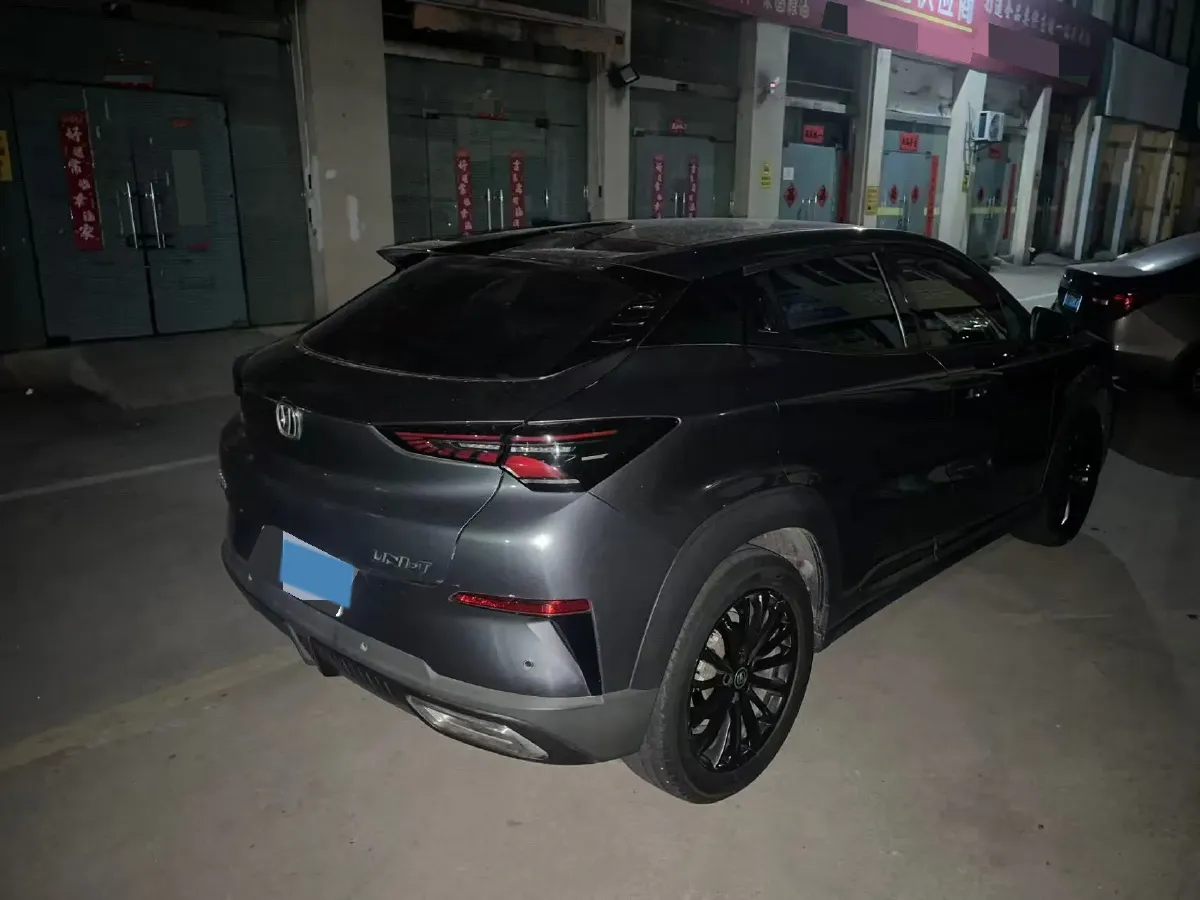 2022 ChangAn UNI-T 1.5T 188HP L4 7DCT,autocango,china used car exporter,china ev exporter,chinese used car exporter,chinese used ev exporter