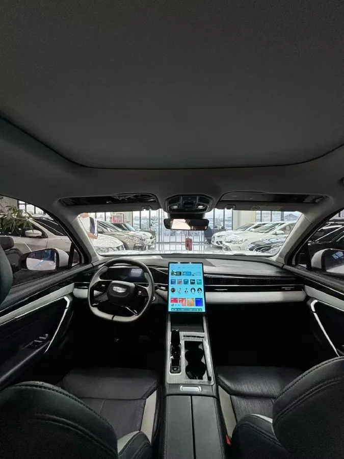2024 Geely StarRay 1.5T 181HP L4 7DCT,autocango,china used car exporter,china ev exporter,chinese used car exporter,chinese used ev exporter