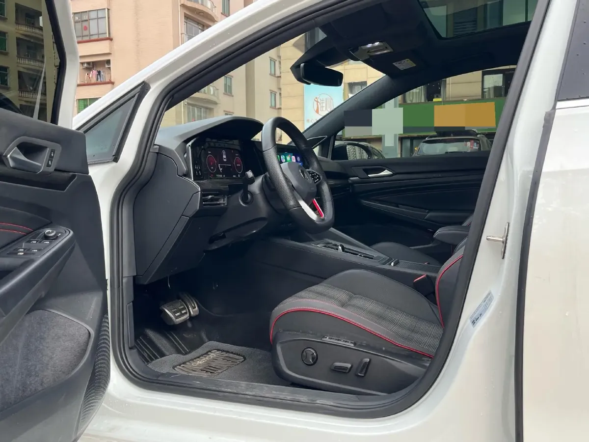 2023 Volkswagen GolfGTI 2.0T 220HP L4 7DCT,autocango,china used car exporter,china ev exporter,chinese used car exporter,chinese used ev exporter