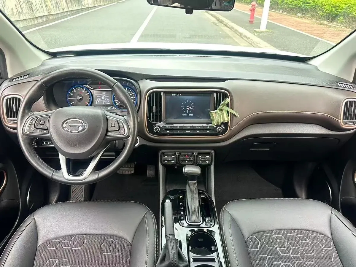 2019 GAC Trumpchi GS3 1.5T 163HP L3 7DCT,autocango,china used car exporter,china ev exporter,chinese used car exporter,chinese used ev exporter
