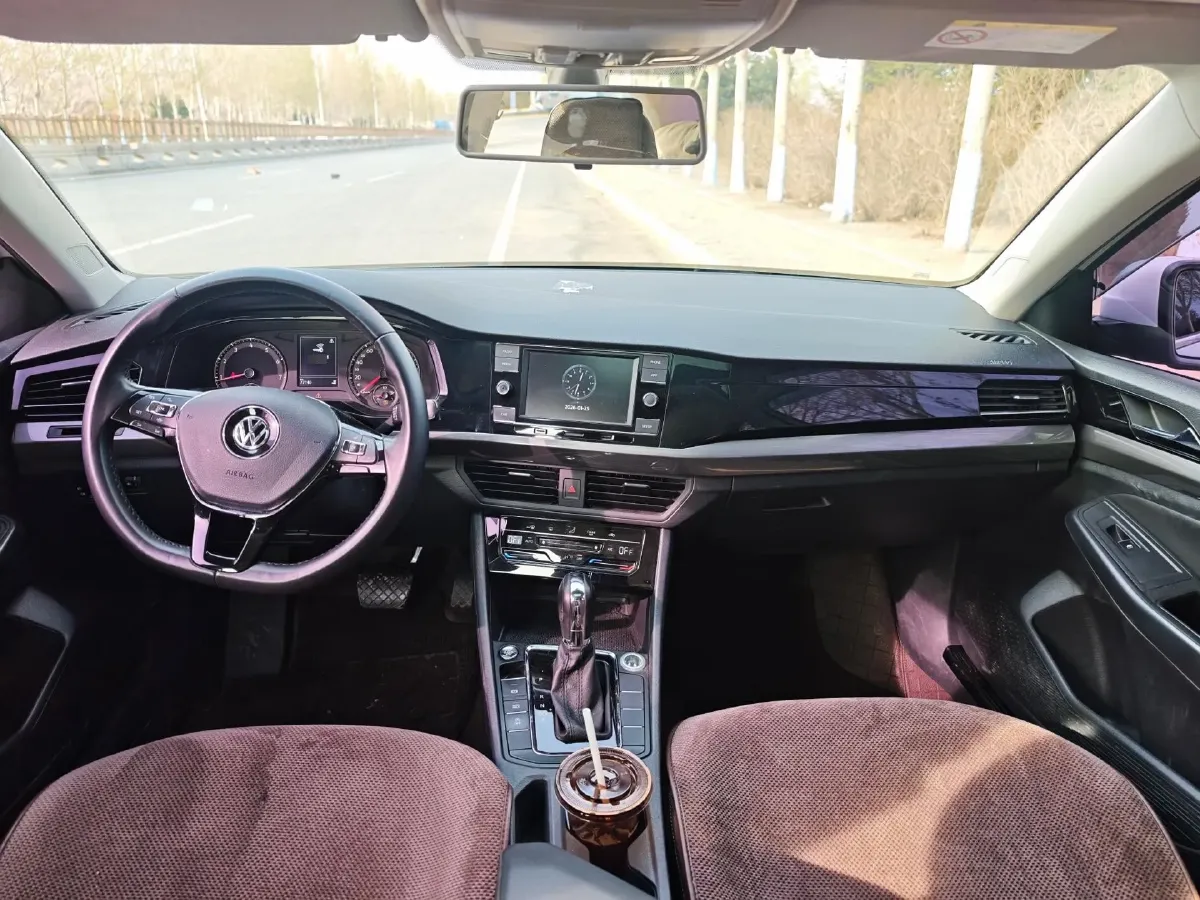 2020 Volkswagen Bora 1.5L 113HP L4 6AT,autocango,china used car exporter,china ev exporter,chinese used car exporter,chinese used ev exporter