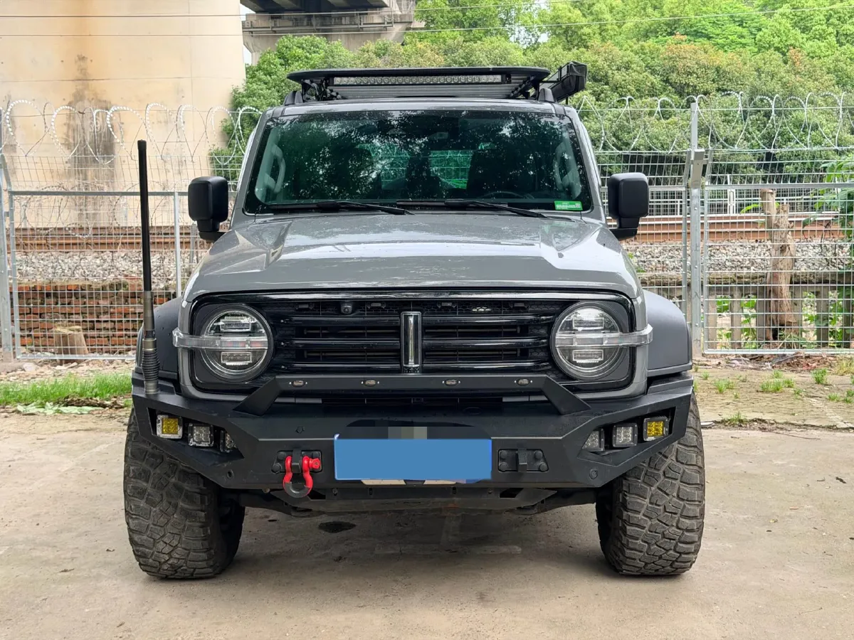 2021 Tank 300 2.0T 227HP L4 8AT,autocango,china used car exporter,china ev exporter,chinese used car exporter,chinese used ev exporter