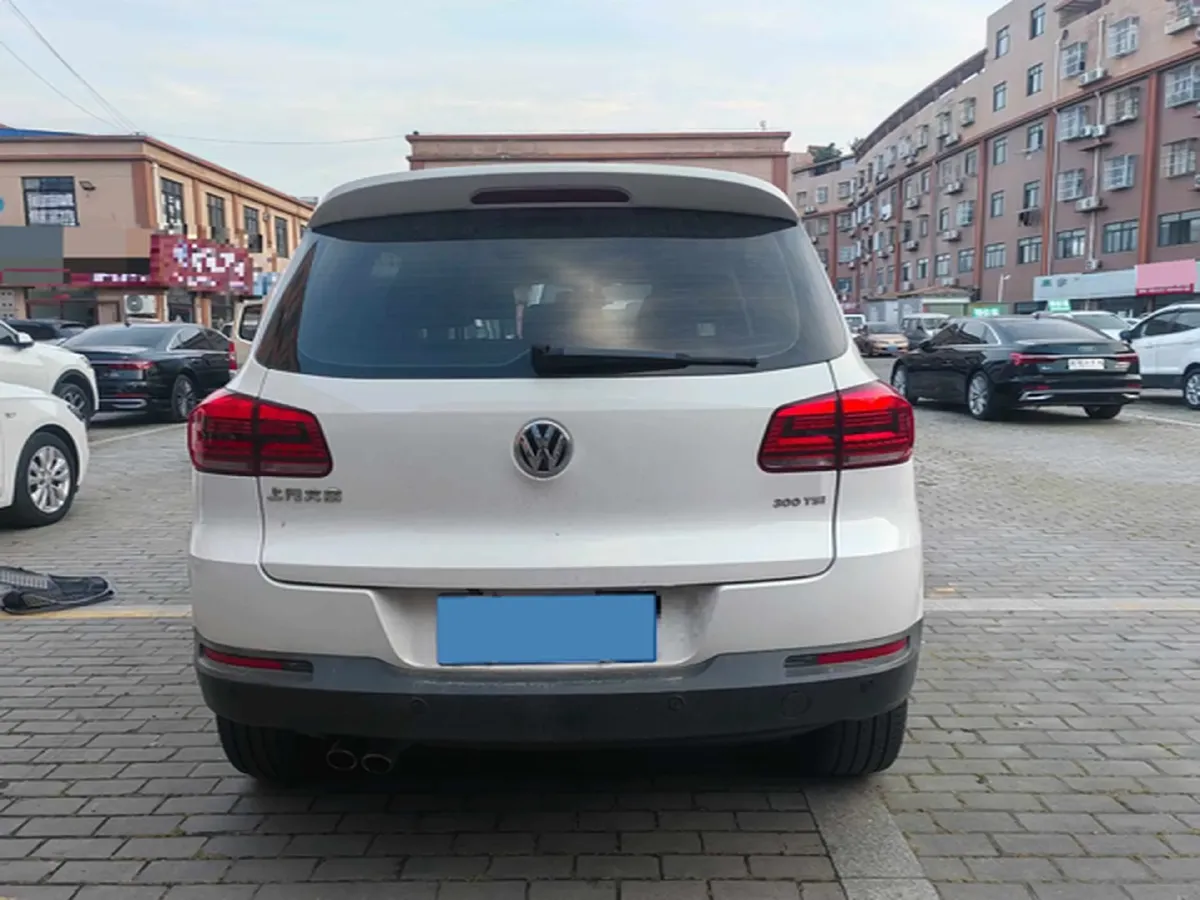 2017 Haval H9 2.0T 190HP L4 8AT,autocango,china used car exporter,china ev exporter,chinese used car exporter,chinese used ev exporter