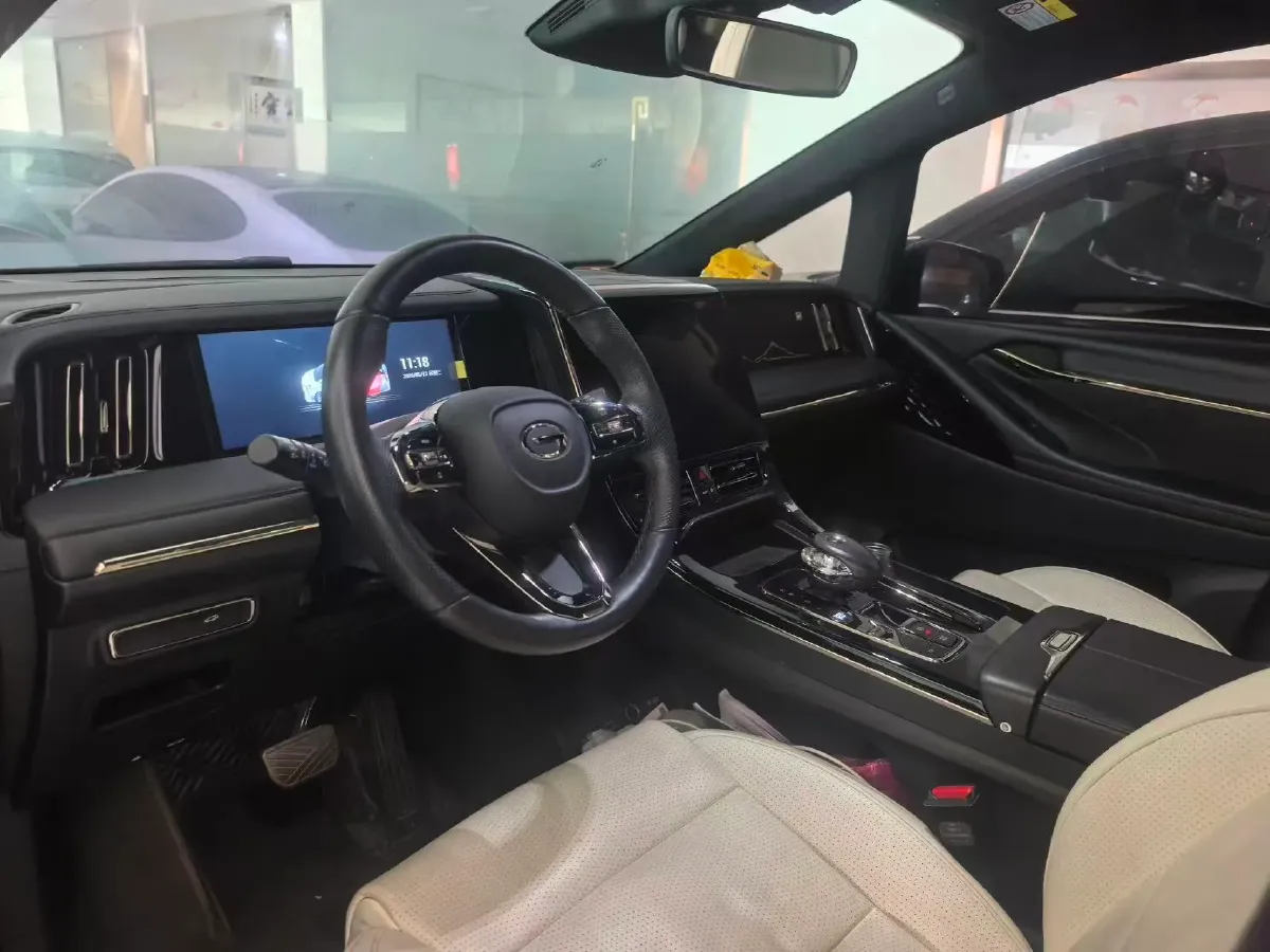 2023 GAC Trumpchi M8 2.0T 252HP L4 8AT,autocango,china used car exporter,china ev exporter,chinese used car exporter,chinese used ev exporter