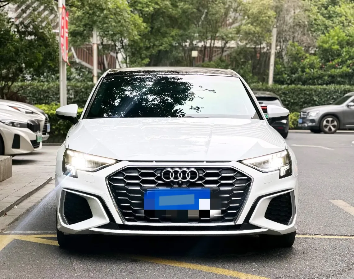 2022 Audi A3 1.4T 150HP L4 7DCT,autocango,china used car exporter,china ev exporter,chinese used car exporter,chinese used ev exporter
