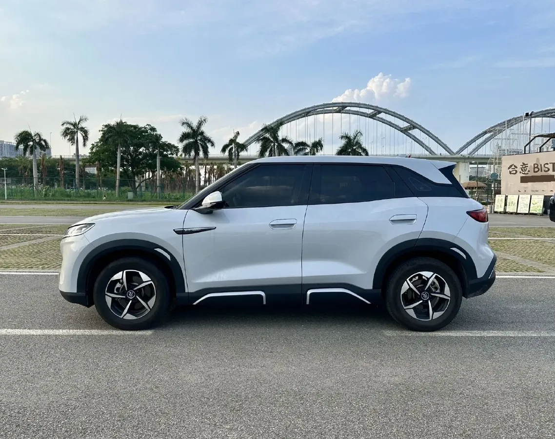 2024 BYD YuanUP BEV 45.12KWH,autocango,china used car exporter,china ev exporter,chinese used car exporter,chinese used ev exporter