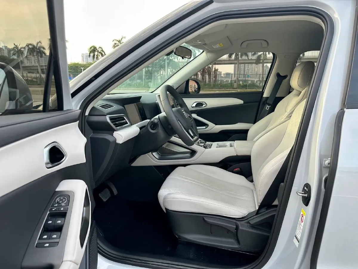 2024 BYD YuanUP BEV 45.12KWH,autocango,china used car exporter,china ev exporter,chinese used car exporter,chinese used ev exporter