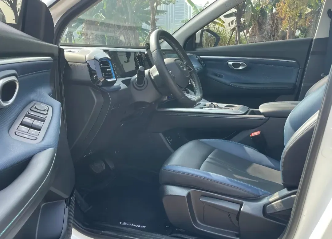 2023 GAC Trumpchi GS3 1.5T 177HP L4 7DCT,autocango,china used car exporter,china ev exporter,chinese used car exporter,chinese used ev exporter