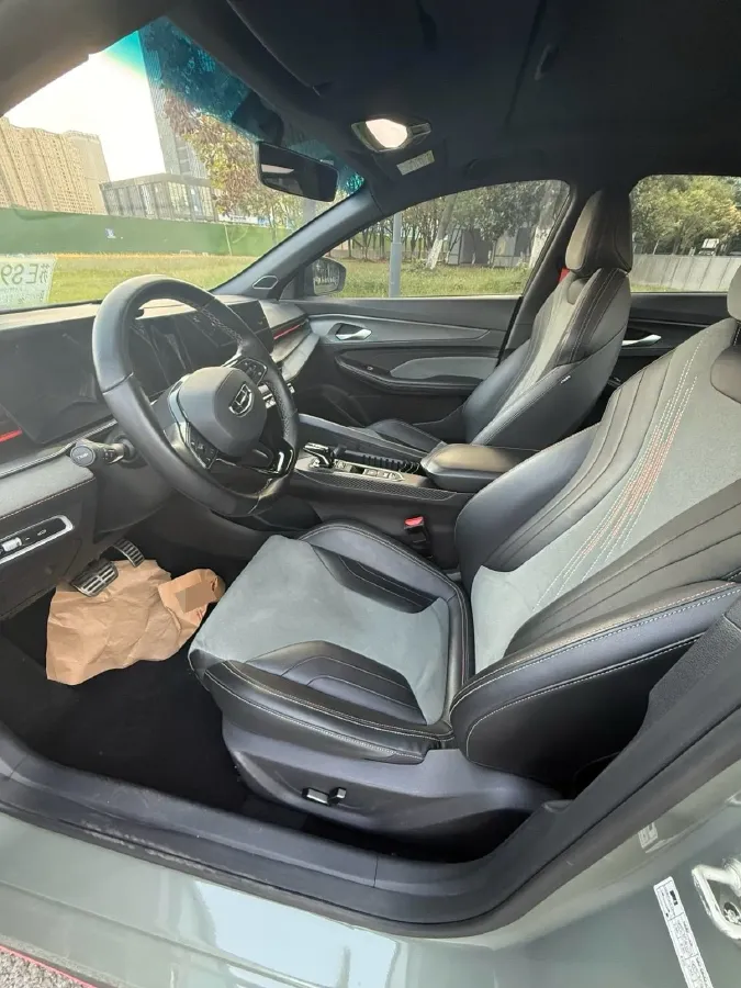 2022 Geely Binray 1.5T 181HP L4 7DCT,autocango,china used car exporter,china ev exporter,chinese used car exporter,chinese used ev exporter