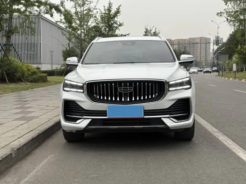 2021 Geely Monjaro 2.0T 218HP L4 7DCT,autocango,china used car exporter,china ev exporter,chinese used car exporter,chinese used ev exporter