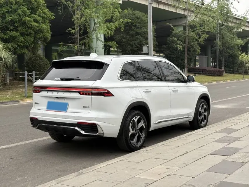 2021 Geely Monjaro 2.0T 218HP L4 7DCT,autocango,china used car exporter,china ev exporter,chinese used car exporter,chinese used ev exporter