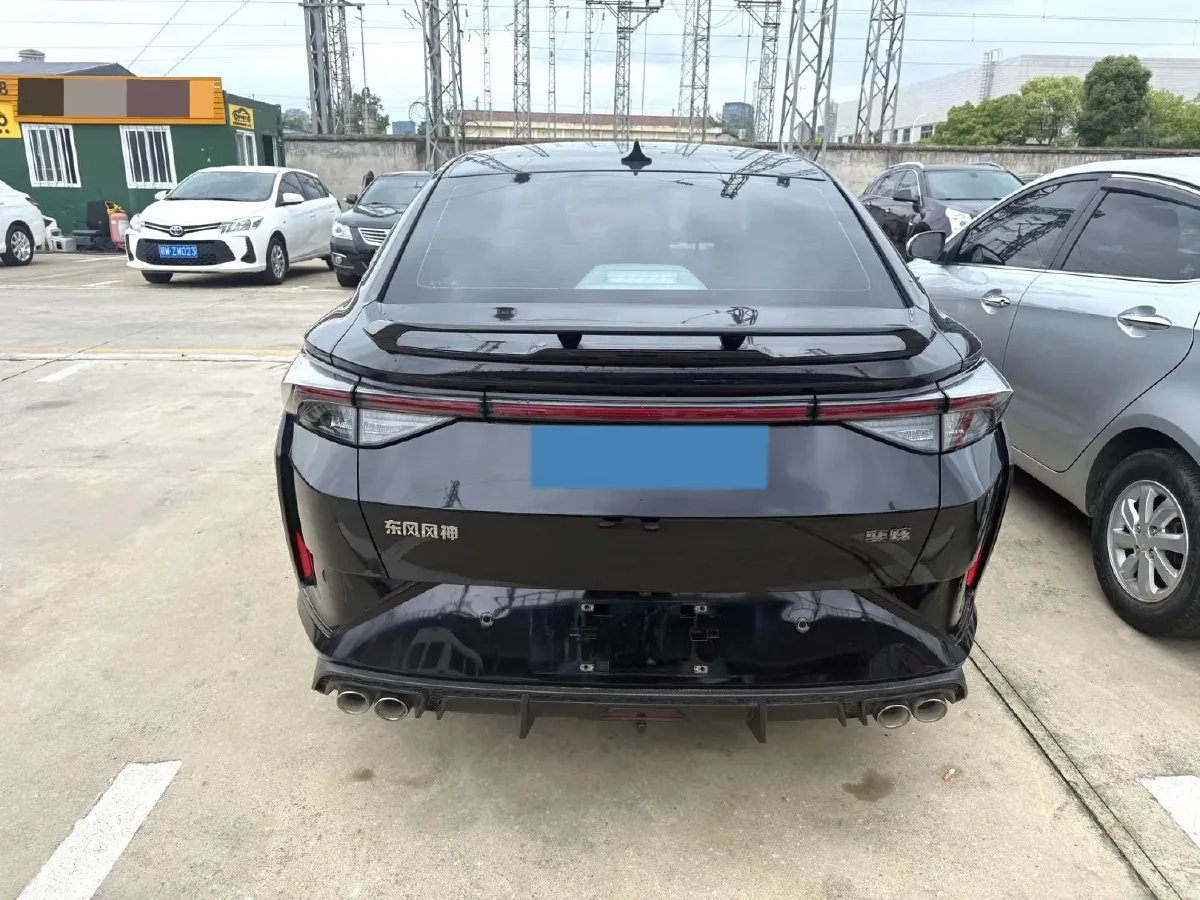 2023 DongFeng Aeolus YiXuan 1.5T 197HP L4 6DCT,autocango,china used car exporter,china ev exporter,chinese used car exporter,chinese used ev exporter