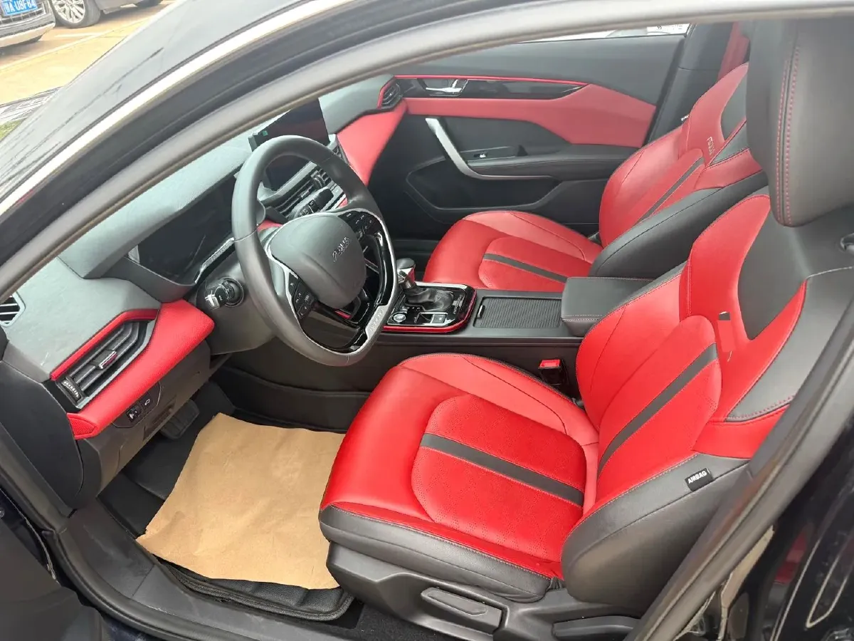 2023 DongFeng Aeolus YiXuan 1.5T 197HP L4 6DCT,autocango,china used car exporter,china ev exporter,chinese used car exporter,chinese used ev exporter