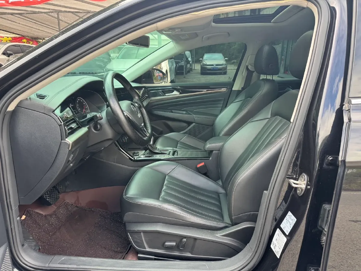 2020 Volkswagen Passat 1.4T 150HP L4 7DCT,autocango,china used car exporter,china ev exporter,chinese used car exporter,chinese used ev exporter