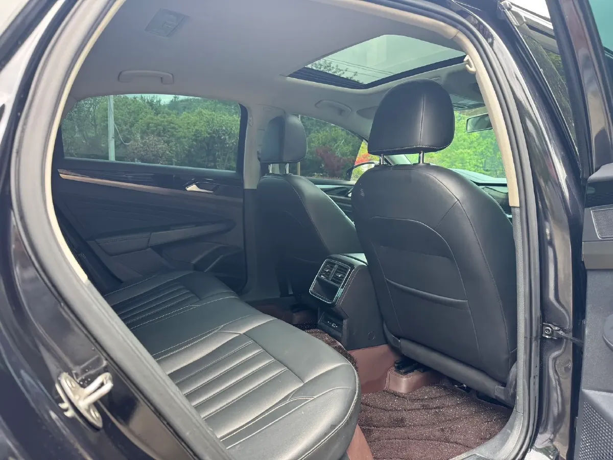 2020 Volkswagen Passat 1.4T 150HP L4 7DCT,autocango,china used car exporter,china ev exporter,chinese used car exporter,chinese used ev exporter