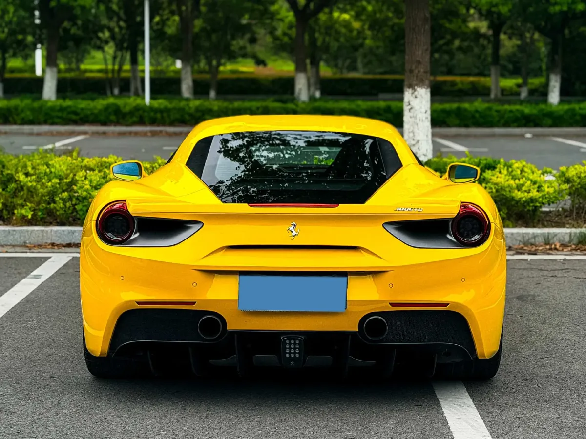 2015 Ferrari 488 3.9T 670HP V8 7DCT,autocango,china used car exporter,china ev exporter,chinese used car exporter,chinese used ev exporter