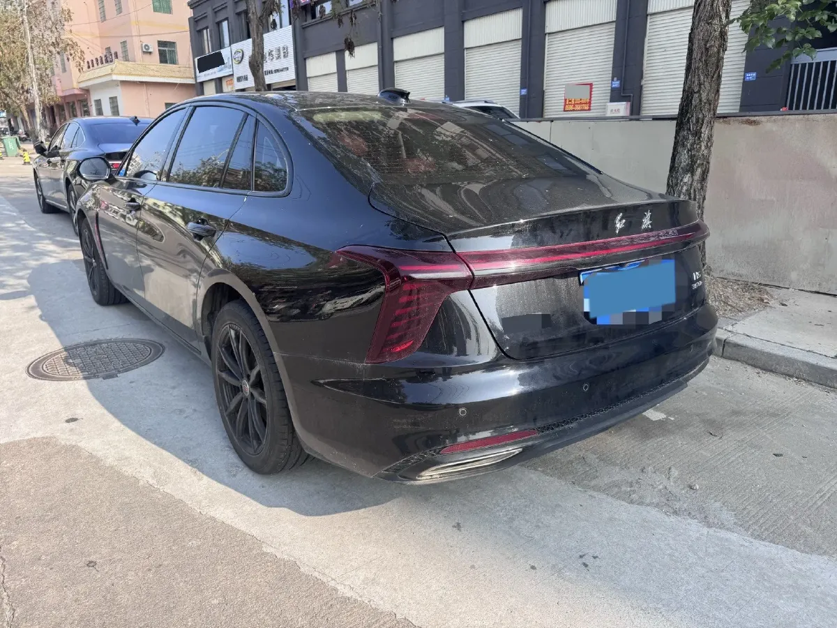 2025 HongQi HS3 1.5T 150HP L4 1DHT PHEV,autocango,china used car exporter,china ev exporter,chinese used car exporter,chinese used ev exporter