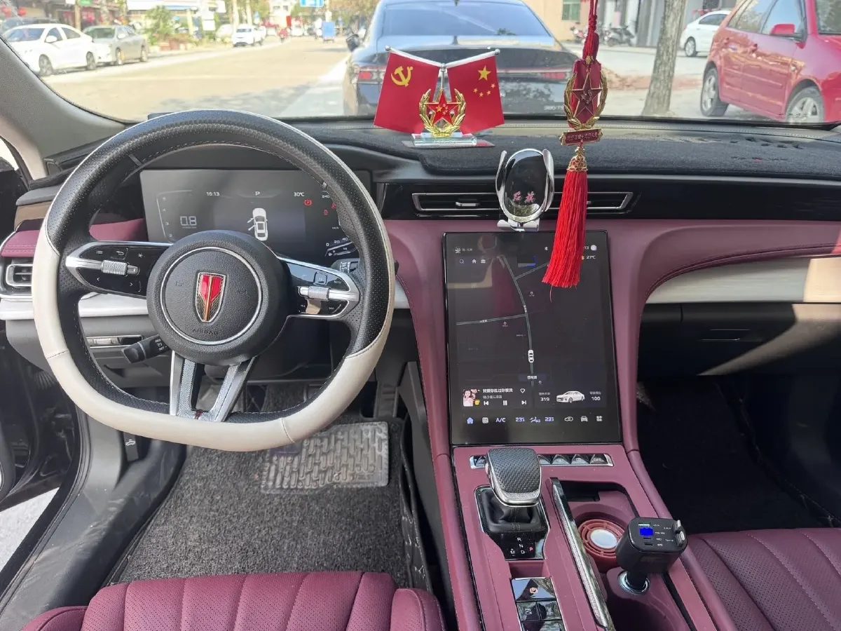 2025 HongQi HS3 1.5T 150HP L4 1DHT PHEV,autocango,china used car exporter,china ev exporter,chinese used car exporter,chinese used ev exporter