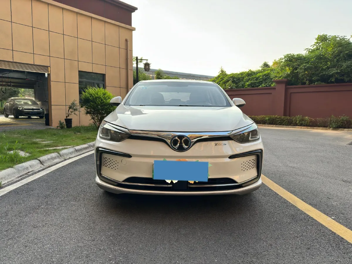 2018 BeiJing Auto EU5 BEV 53.66KWH,autocango,china used car exporter,china ev exporter,chinese used car exporter,chinese used ev exporter