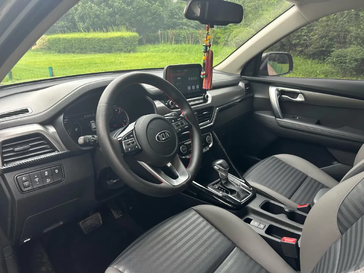 2019 Kia Sportage R 2.0L 160HP L4 6AT,autocango,china used car exporter,china ev exporter,chinese used car exporter,chinese used ev exporter