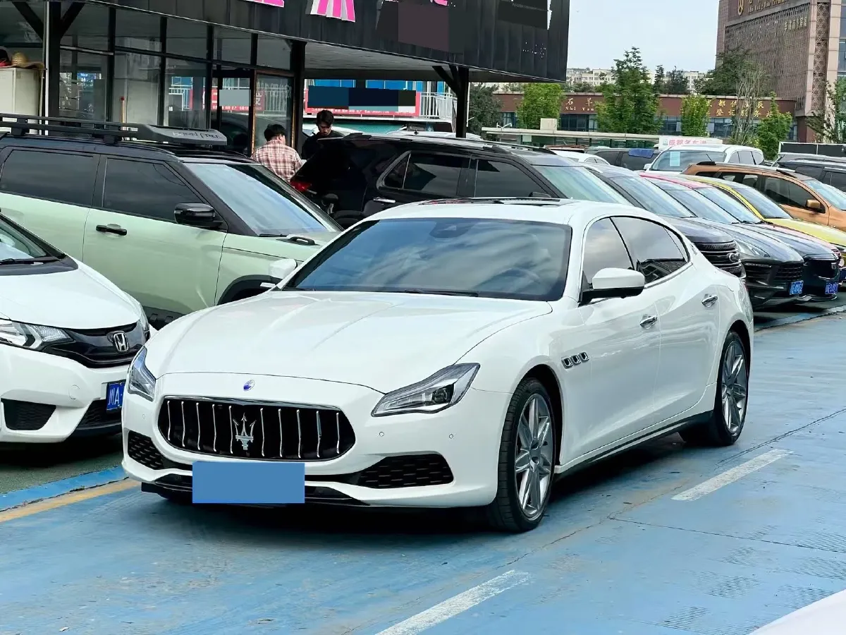 2018 Maserati Quattroporte 3.0T 350HP V6 8AT,autocango,china used car exporter,china ev exporter,chinese used car exporter,chinese used ev exporter