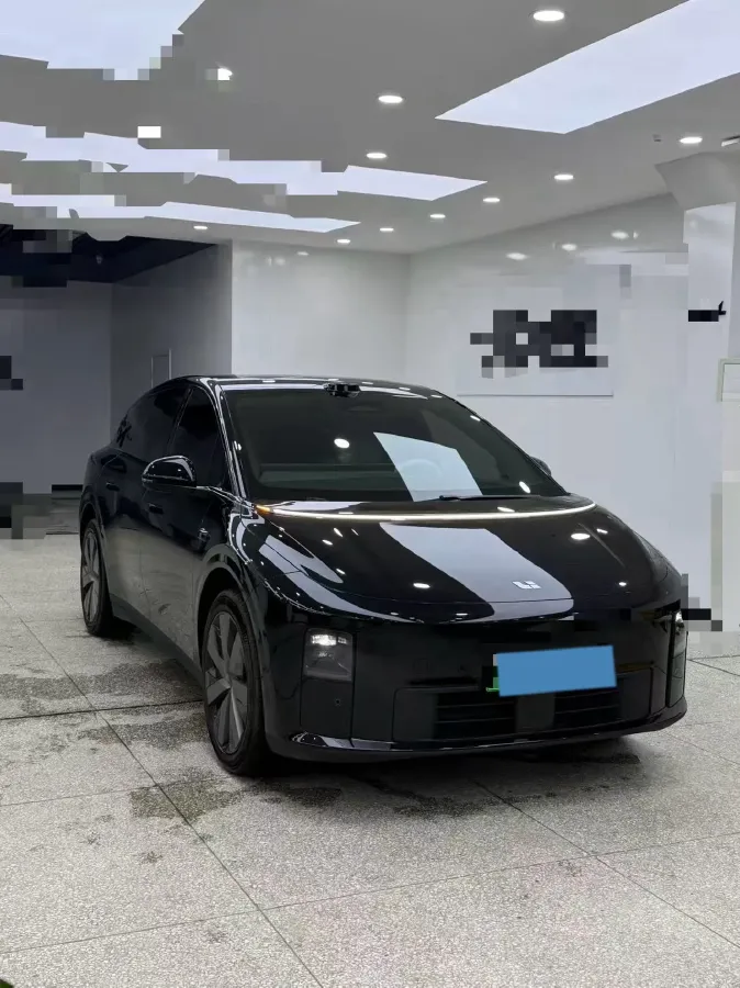 2025 Li i6 BEV,autocango,china used car exporter,china ev exporter,chinese used car exporter,chinese used ev exporter