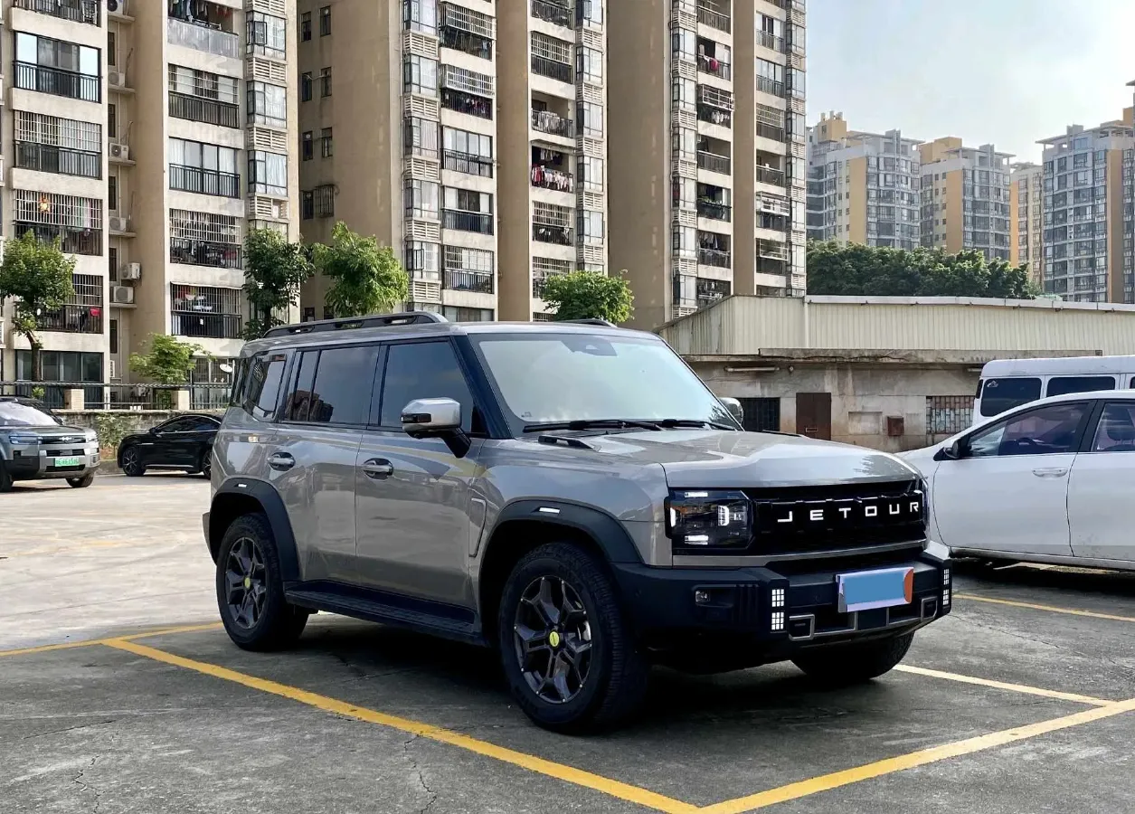 2023 Jetour Traveller 2.0T 254HP L4 7DCT,autocango,china used car exporter,china ev exporter,chinese used car exporter,chinese used ev exporter