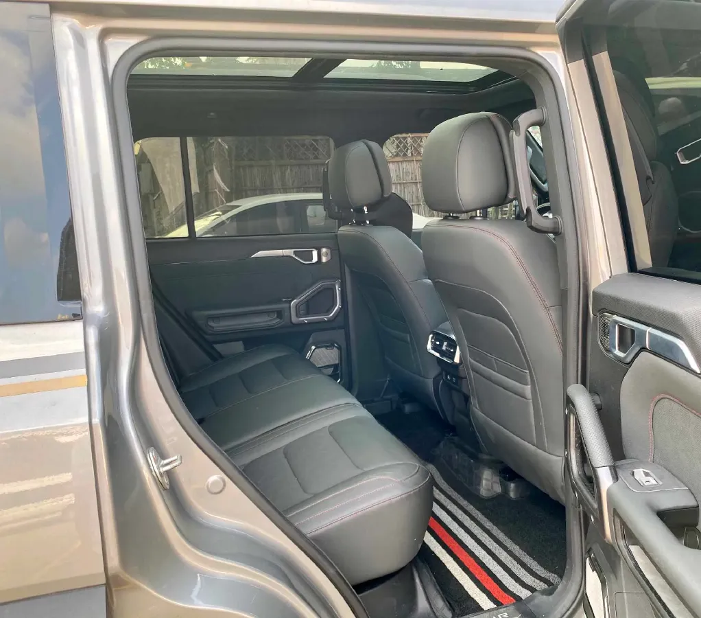 2023 Jetour Traveller 2.0T 254HP L4 7DCT,autocango,china used car exporter,china ev exporter,chinese used car exporter,chinese used ev exporter
