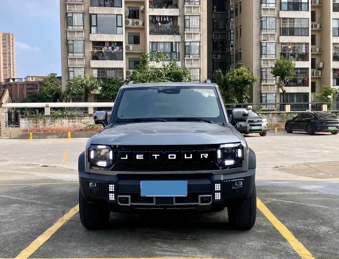 2023 Jetour Traveller 2.0T 254HP L4 7DCT,autocango,china used car exporter,china ev exporter,chinese used car exporter,chinese used ev exporter