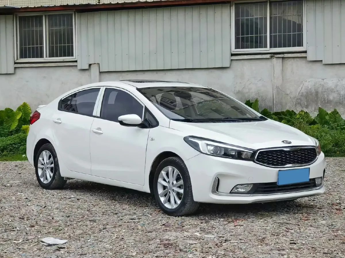 2017 Kia K3 1.6L 128HP L4 6AT,autocango,china used car exporter,china ev exporter,chinese used car exporter,chinese used ev exporter