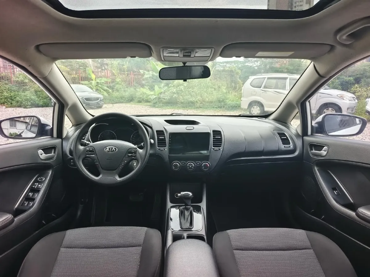 2017 Kia K3 1.6L 128HP L4 6AT,autocango,china used car exporter,china ev exporter,chinese used car exporter,chinese used ev exporter
