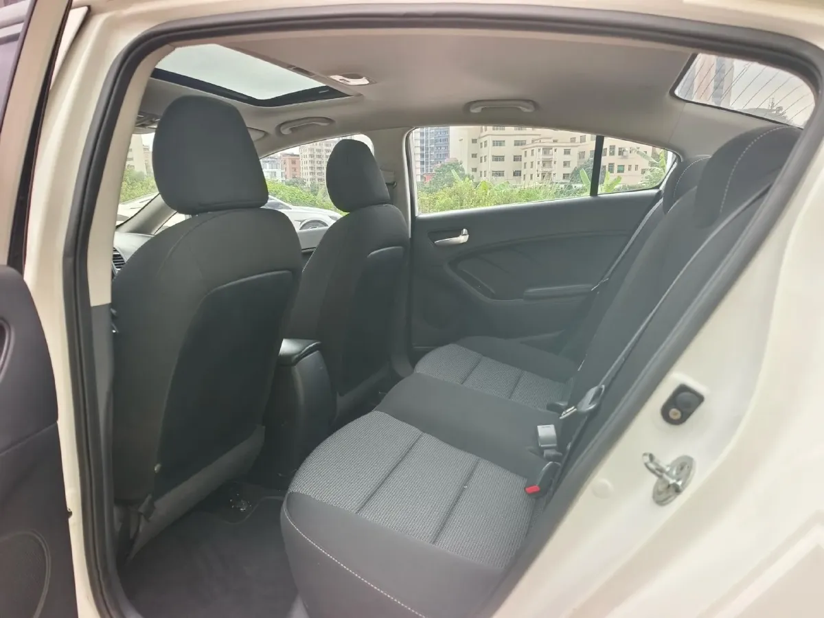 2017 Kia K3 1.6L 128HP L4 6AT,autocango,china used car exporter,china ev exporter,chinese used car exporter,chinese used ev exporter