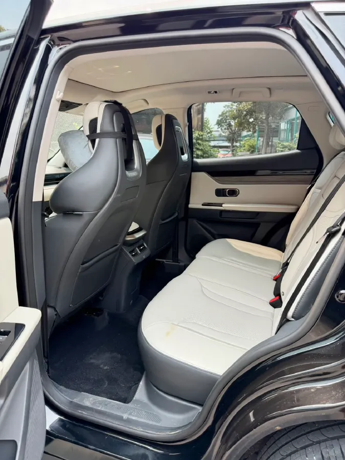 2022 Jetour DASHING 1.6T 197HP L4 7DCT,autocango,china used car exporter,china ev exporter,chinese used car exporter,chinese used ev exporter
